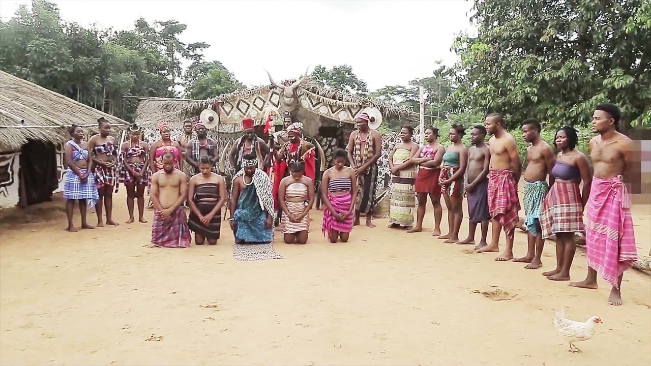LE PRINCE HÉRITIER A CHOISI LA MEILLEURE DANSEUSE COMME ÉPOUSE LE JOUR DE LA CÉRÉMONIE FILM NIGÉRIAN