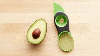 OXO 1252180 Good Grips 3-in-1 Avocado Slicer and Pitter