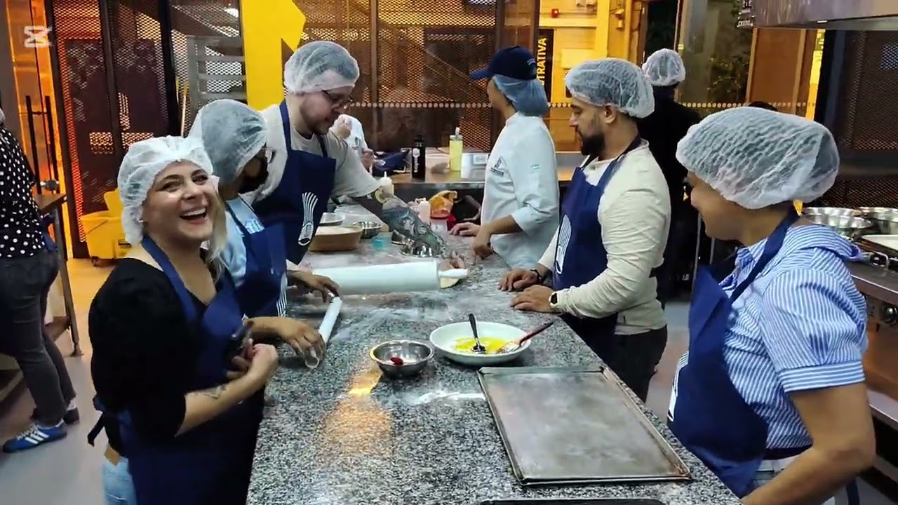 ESCUELA MARIANO MORENO Clase de Repostería Principiantes.