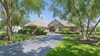 40 Royal Oaks Dr N, Bristol, IL