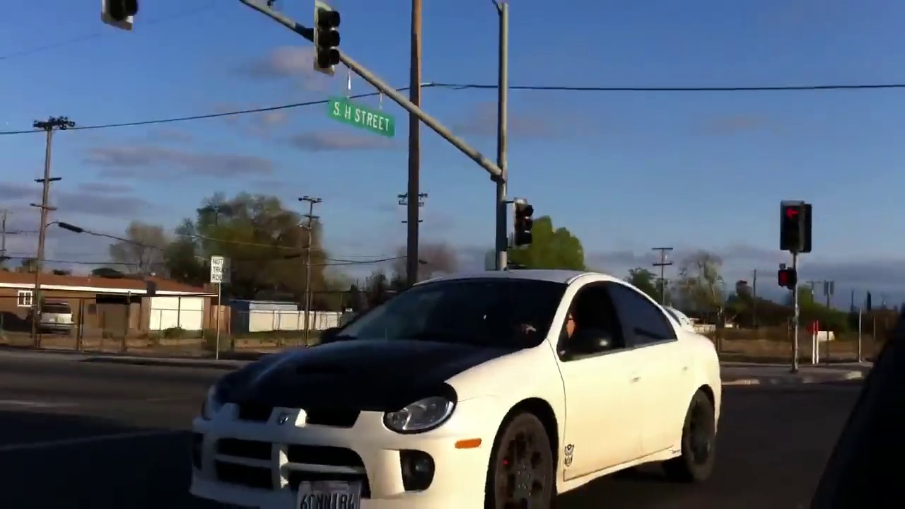 Nissan 350z vs srt4