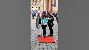 A woman decided to show how it’s done😎#RedCarpetBoy