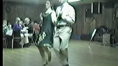 Two-Hand Reel from 1987 - Danny Sexton and Ann Mar...