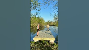 Pontoon into a floating dock