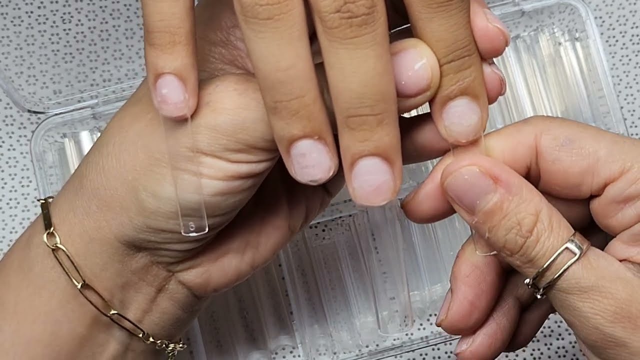 Clase Gratis uñas Acrílicas