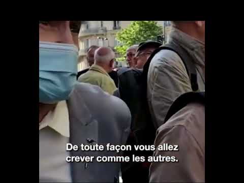 Des activistes du