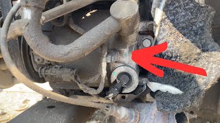 A/C Compressor Chevrolet Malibu 2.5L 2013-2015 Location and Replacement