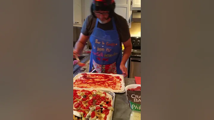 Monsieur Lang et la pizza qubcoise