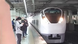 E657系ｶﾂK12編成が特急ときわ５８号品川行きとして北千住駅3番線を通過！〈58M 高萩→品川〉2026.3.9.8.55