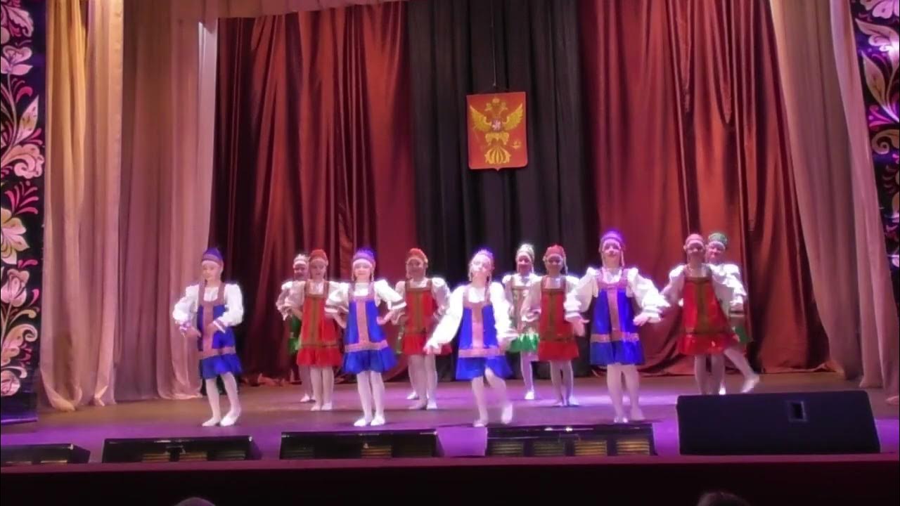 В роще калина песня текст. В роще калина ивана купала. В роще калина танец. В роще калина танец. Танец калина.
