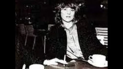 Kay Russell  Walking In Space Lyrics