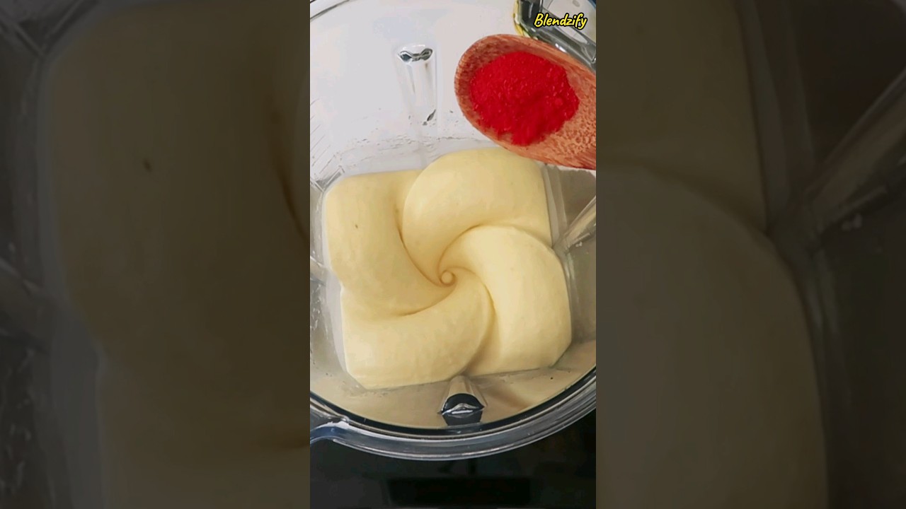 Revealing the Magic Blend: Vibrant Smoothie Color Change 