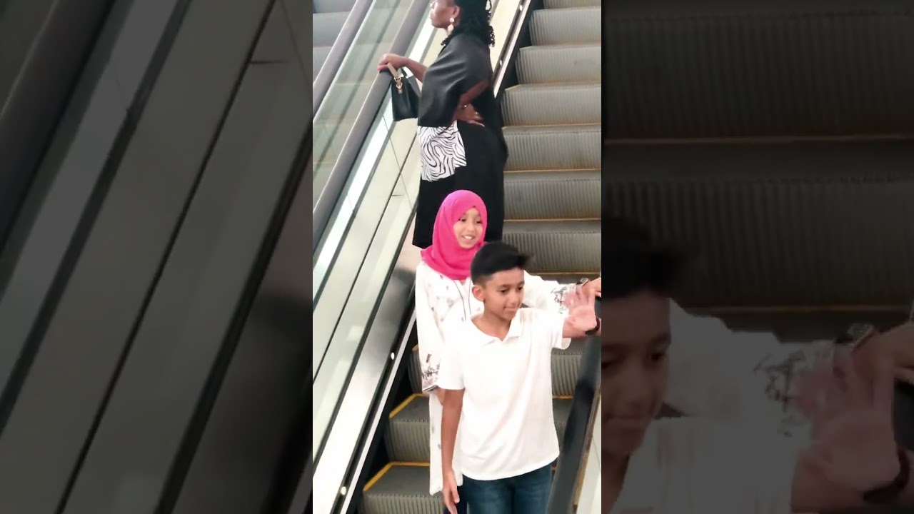 Elevator Baia Mall #elevator #mall #mozambique #maputo #shortvideo #youtubeshorts