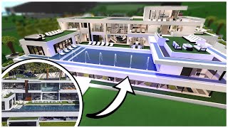 The BEST Mansion On Bloxburg | Subscriber Tour (Roblox)