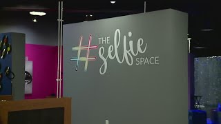 'Selfie' museum celebrates grand opening at Southern Park Mall