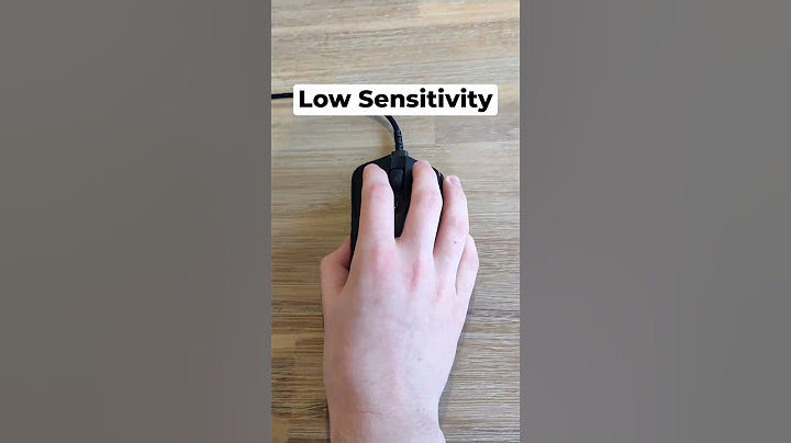 EVADE Low VS High Sensitivity 😂 #funny #roblox