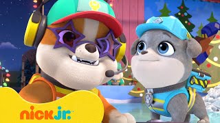 Rubble & Crew Turn Frozen Mud Into An Ice Skating Rink! ⛸️ | Nick Jr. Uk