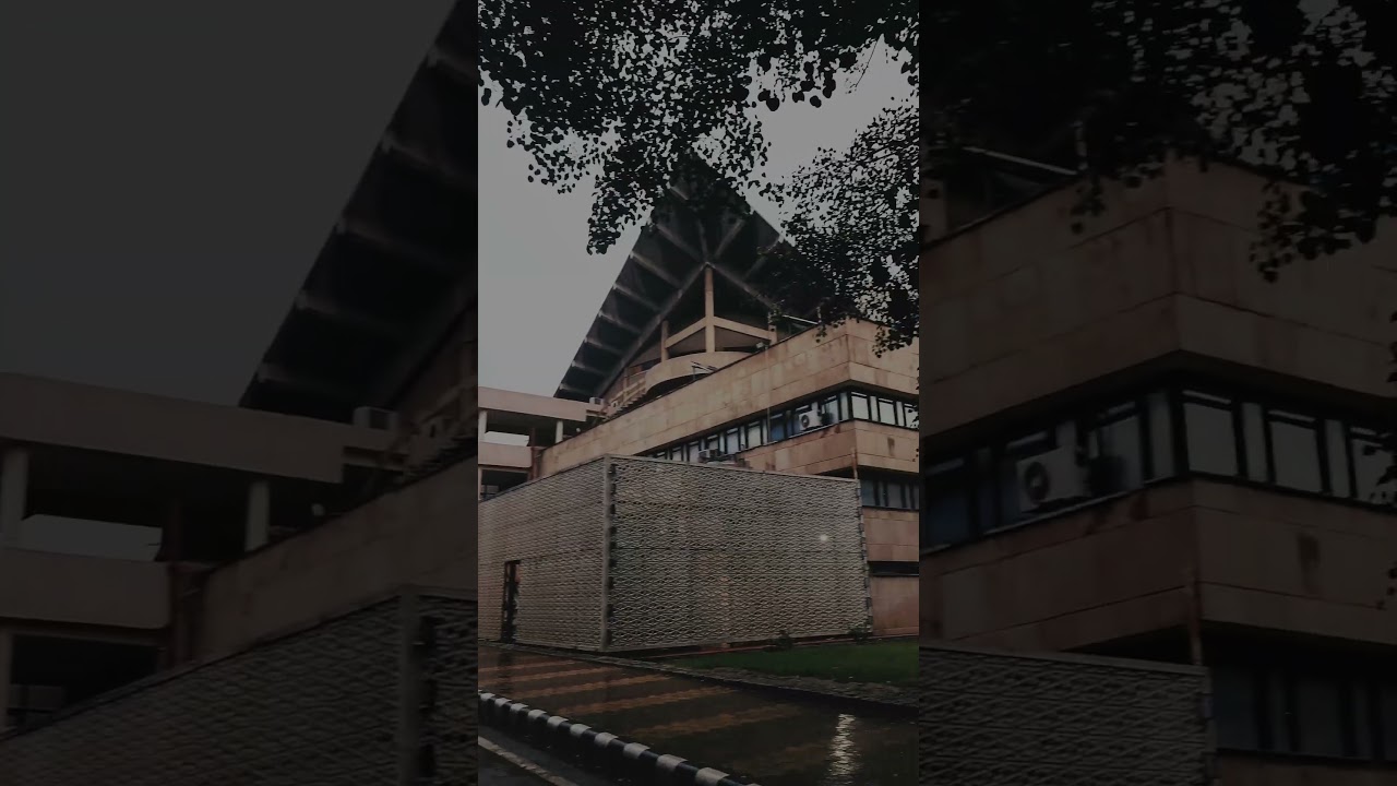 IIT Delhi campus at its best!