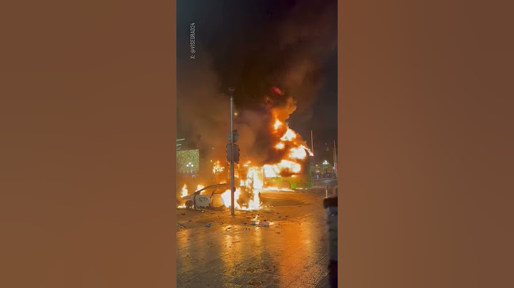 Violent Protests In Dublin After Children Injured In Knife Attack | 10 News First