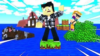 MINECRAFT AVEC L'EAU QUI MONTE TOUTES LES 5 SECONDES !