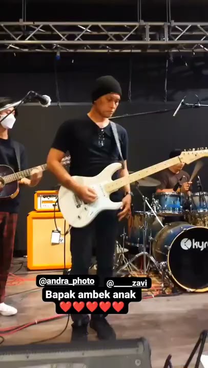 Download lagu Andra Ramadhan dan Anaknya (Zavi)