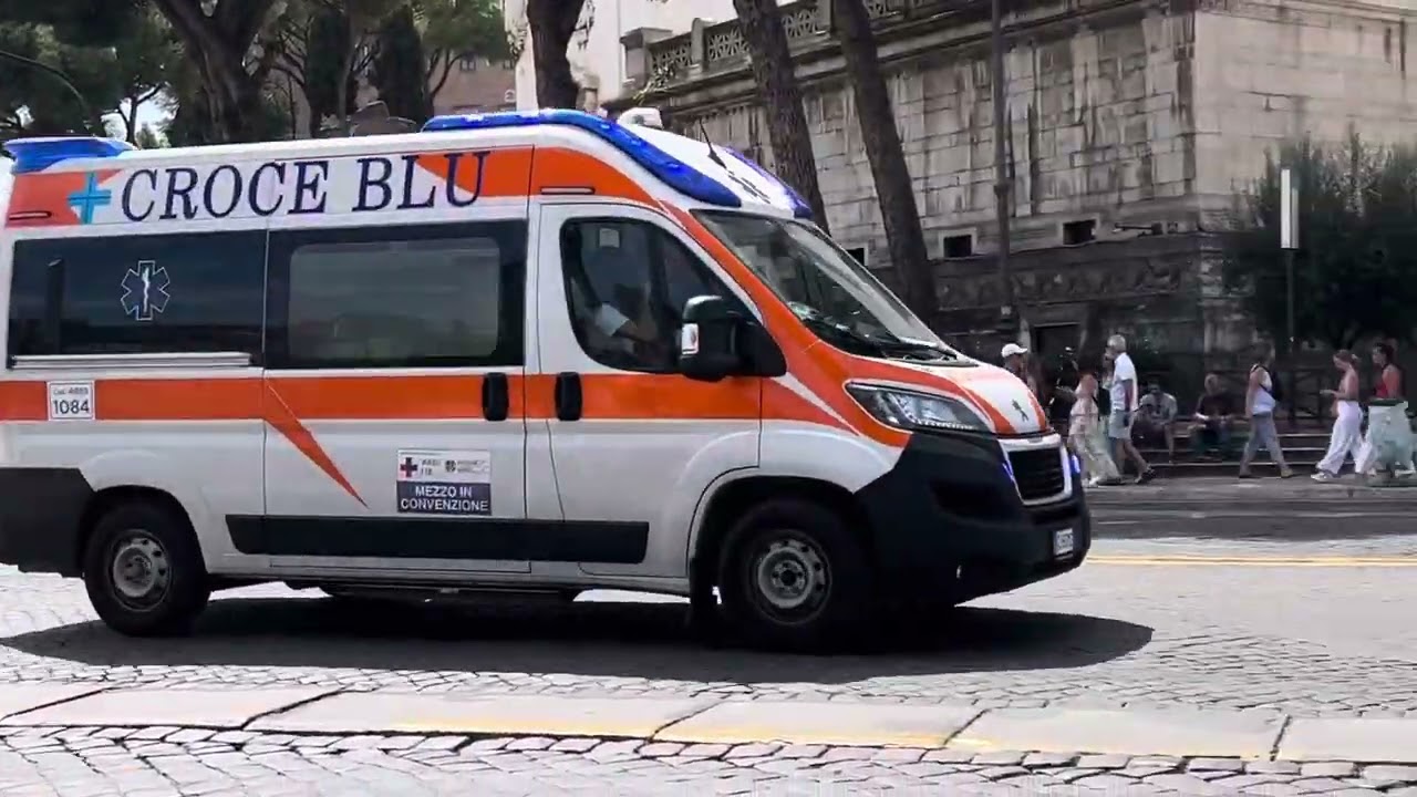 Ambulanza croce blu in emergenza