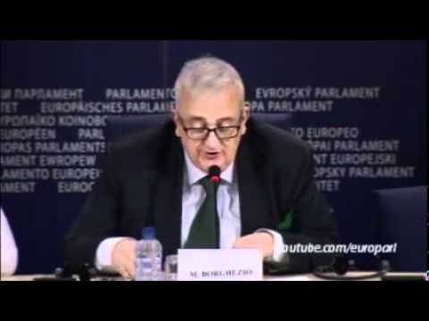 "Chi tira i fili della Crisi?" - Mario Borghezio e Daniel Estulin - Conferenza Stampa (1/2)