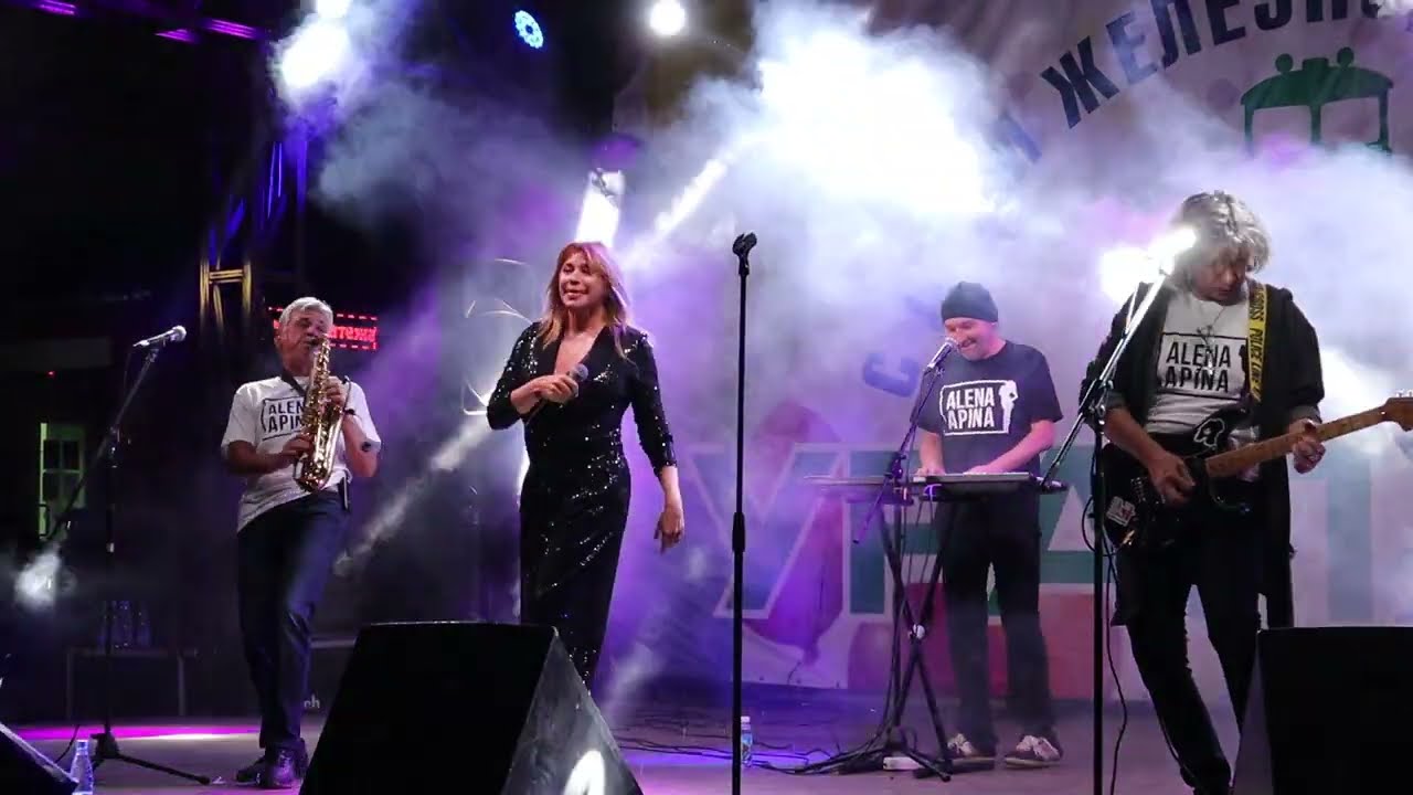 Жетілген үйдегі ммф порно Қыздар төсек-орынды сулады