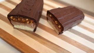 Candy Bar Cake
Sorry about the bad quality. My other videos will not be like this I promise! :) Watch in HD for better quality!
Heres the link to the recipe:
http://eatnowcrylater.blogspot.com/2013/01/candy-bar-cake.html
http://www.eatnowcrylater.blogspot.com/
Facebook Page: http://www.facebook.com/pages/EatNowCryLater/294629477266249
Instagram: http://instagram.com/eatnowcrylater
Twitter: https://twitter.com/its_sav
Tumblr: http://savedale.tumblr.com/
Google +: https://plus.google.com/u/0/109605945647328950407/posts Candy Bar Cake