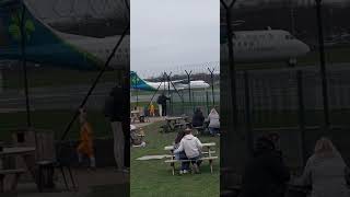 aer lingus ATR72-600 takes off from manchester