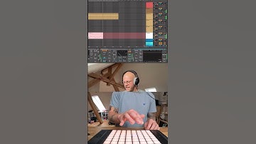 Chopping Samples and making a beat in Ableton #beatmaker
