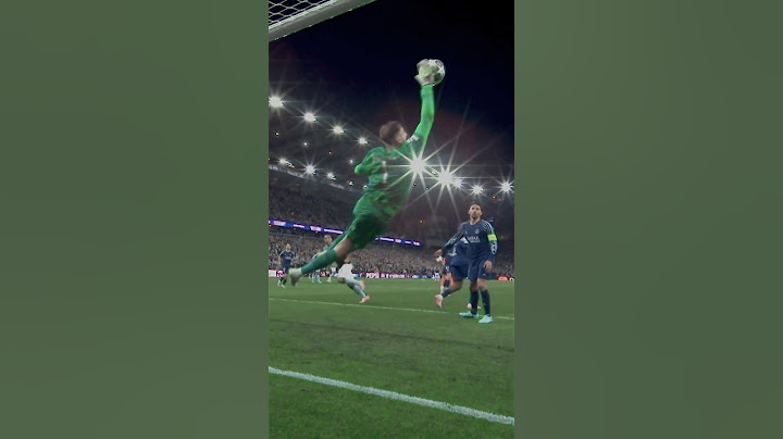 CLUTCH save 😳🧤 #psg #donnarumma #ucl