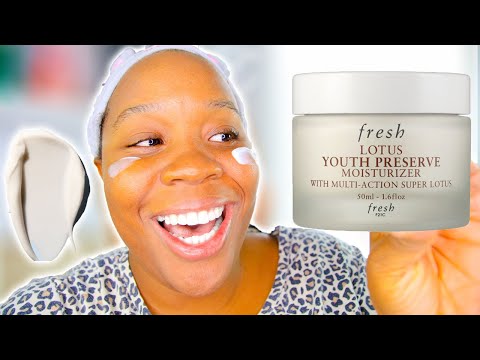 Nivea Soft Light Moisturiser Review in Tamil | Fresh & Soft Skin | Fast Absorbing Formula Hello Frie. 