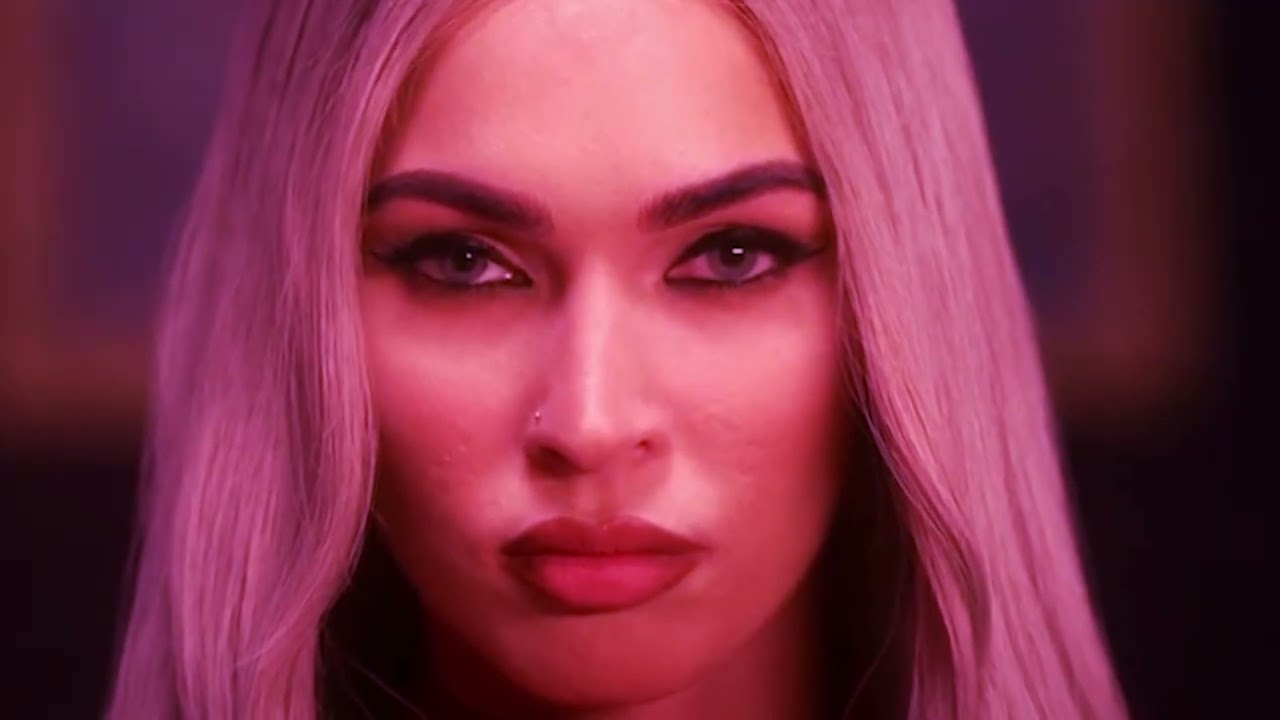 B A D      G I R L S