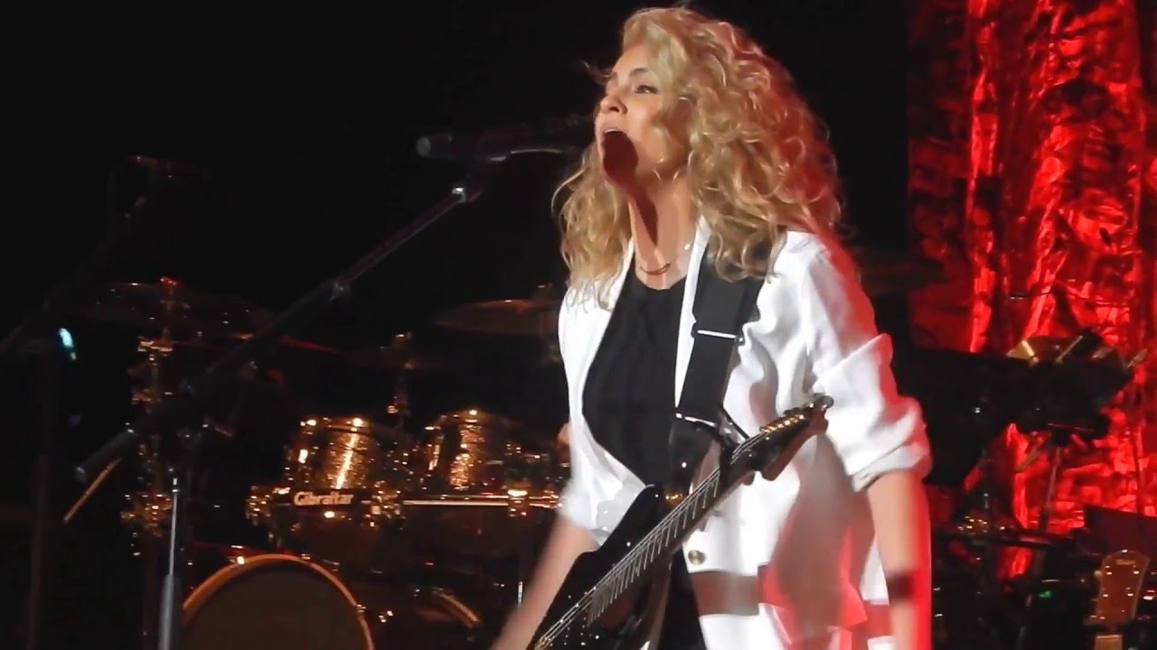 Tori Kelly 'Talk' Greek Theatre