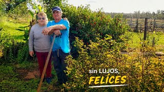  Familia OCULTA en un CAMPO ALEJADO… se sienten MILLONARIOS sin LUJOS | Argentina