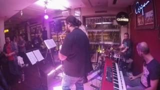 Groove Spot - Jamming over &quot;Use Me&quot; (Live@Aroma Bar on 21/12/2016)