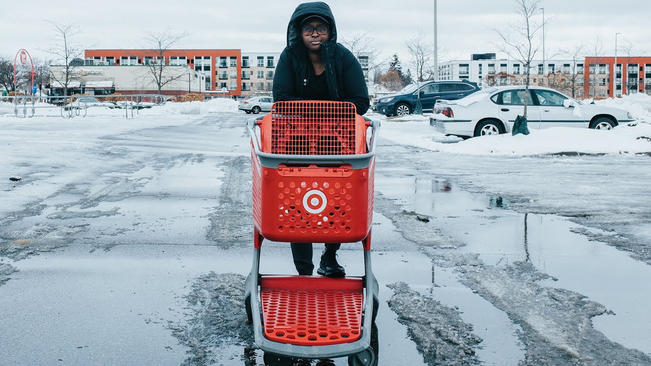 Minimalist Approach to Black Friday