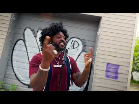 Pimp Uncle Leroy performs”Is You Cheating” Soulful Sound 