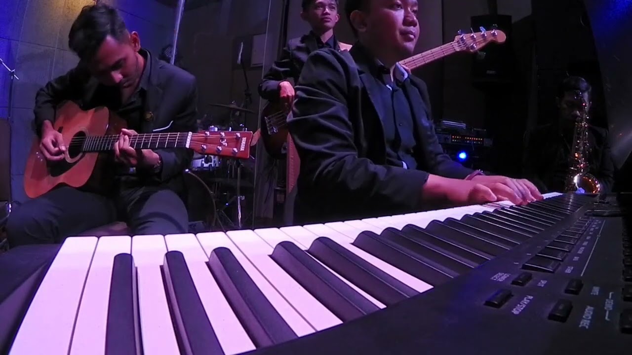 DENGAR DIA PANGGIL NAMA SAYA (FRESH ARRANGEMENT)