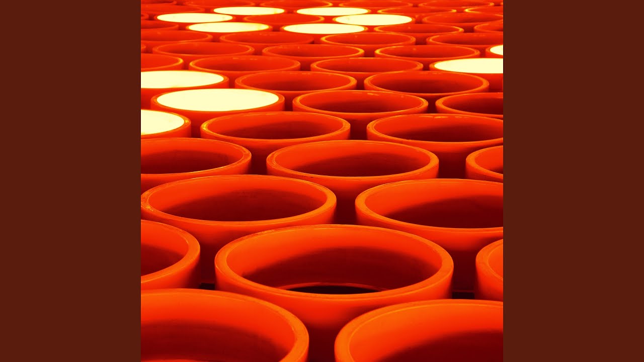 YouTube에서 Cynnes (Remix) 보기 YouTube에서 Cynnes (Remix) 보기