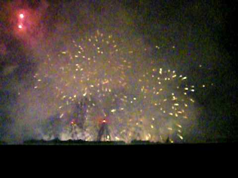 夢時代煙火