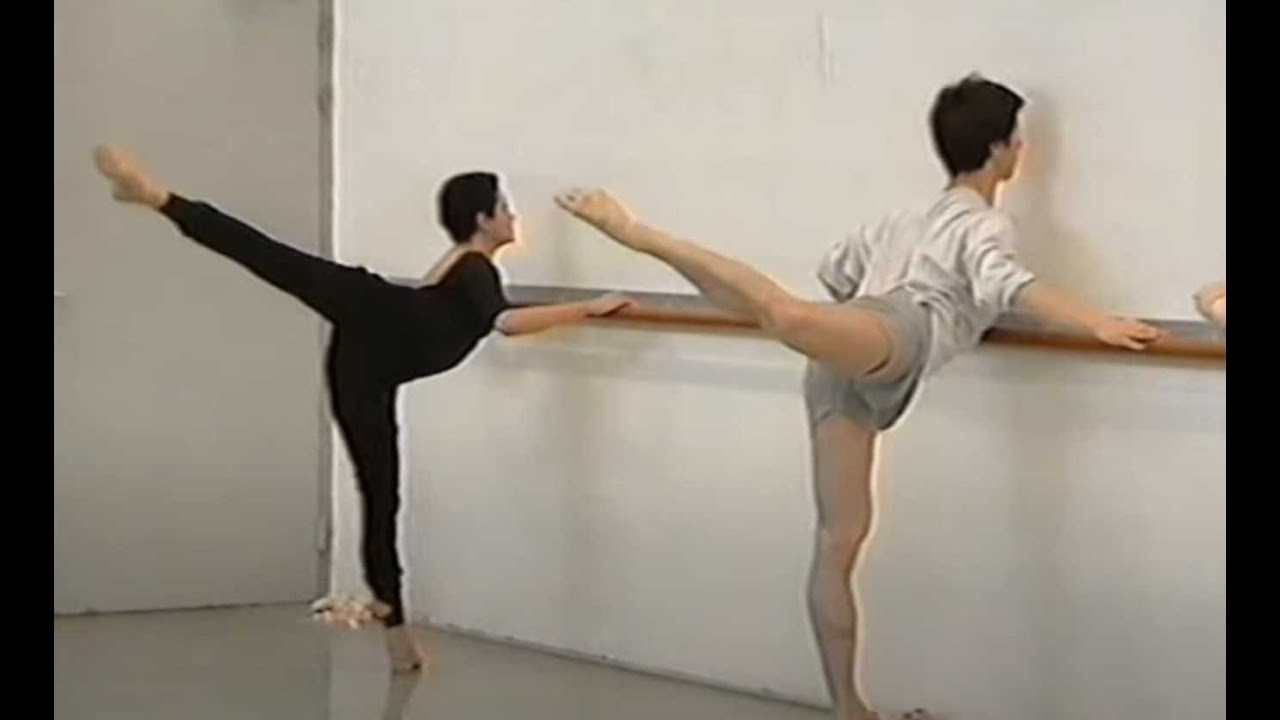 VINTAGE VIDEO Beautiful BALLERINA training at the BALLET barre ...