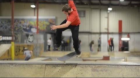 Kickflip Back Tail on a Mini! Switch Noseslide Bigspin! - Andy Schrock