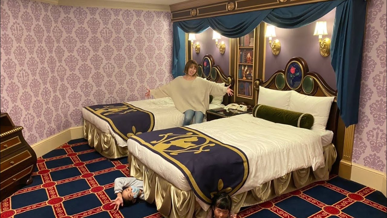 Tokyo Disney Land Hotel Beauty and the Beast room / Quick Peek YouTube