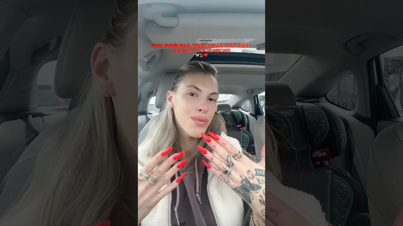 Drum rolllll 🥁For neon nails in Jan 🧚‍♀️♥️🍒 What do we think? 