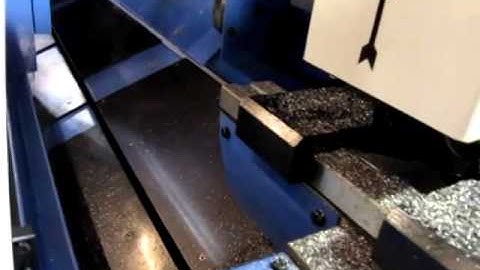 Máy cắt xoay góc  CNC