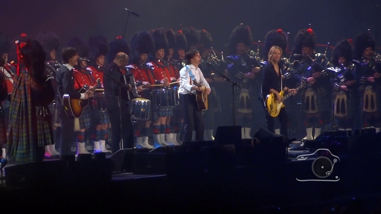 Paul McCartney at BC Place Stadium: Mull of Kintyre