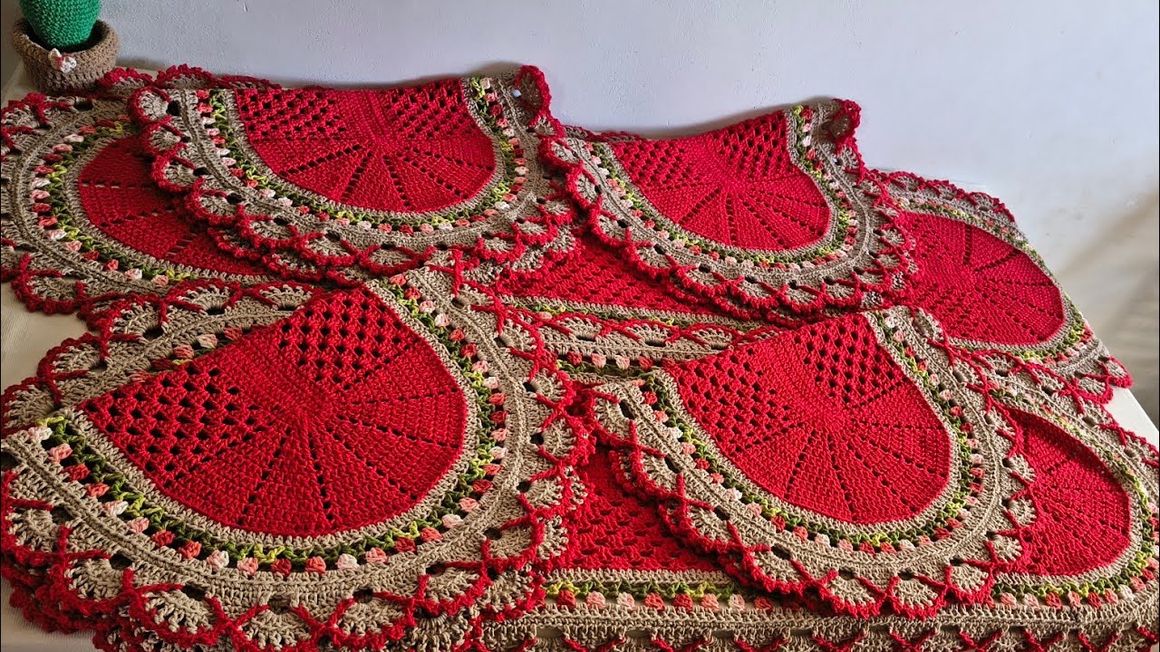 2 jogos de passadeira/cozinha glamour🧶  perfeito demais 😍#produçãodecroche #vlogcroche #inspiration 