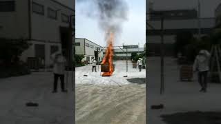 Class A fire suppression test for handing dry powder fire extinguisher -悬挂灭火器灭火测试A类火